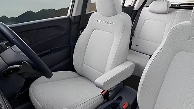 Hyundai Exter Front Row Seats