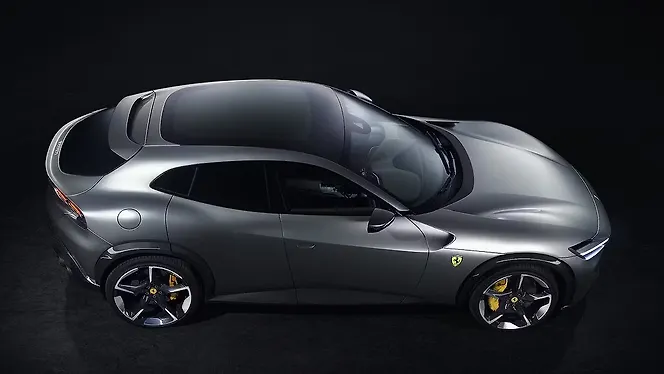 Ferrari Purosangue SUV Right Side View