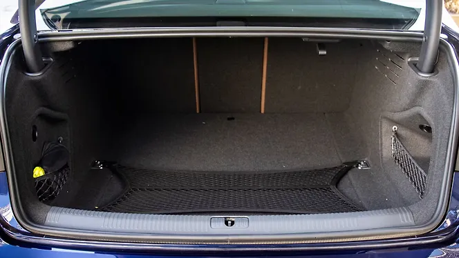 Audi A4 Bootspace