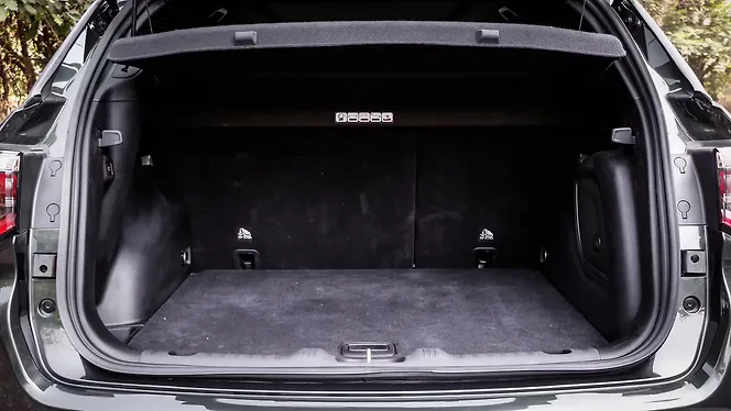 Jeep Compass Bootspace