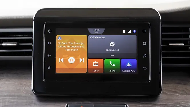 Maruti Suzuki Ertiga Infotainment System