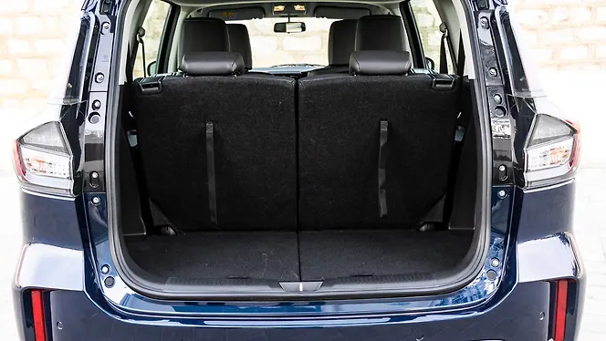 Maruti Suzuki XL6 Bootspace