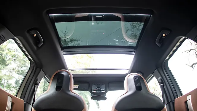 MINI Countryman Electric Sunroof/Moonroof