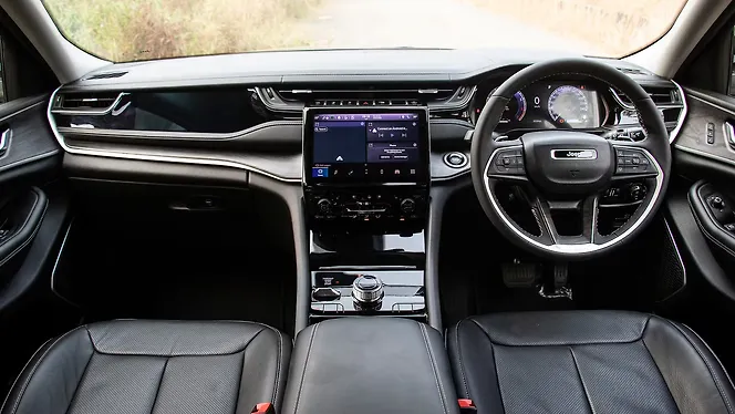 Jeep Grand Cherokee Dashboard