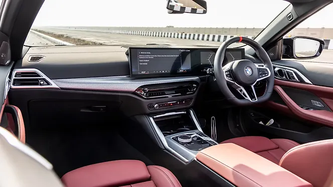 BMW M440i Dashboard
