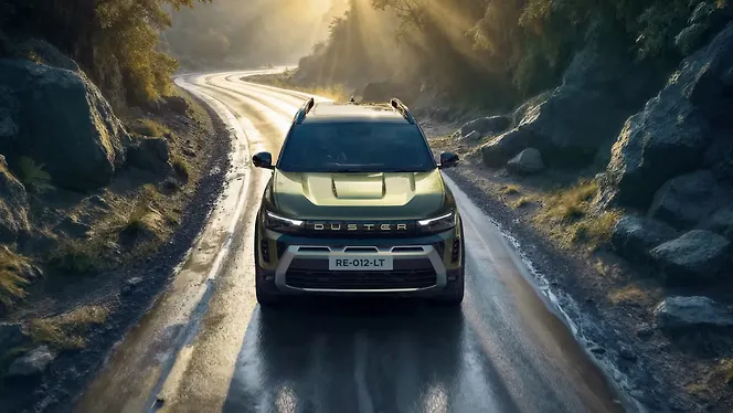 Renault Duster Front View