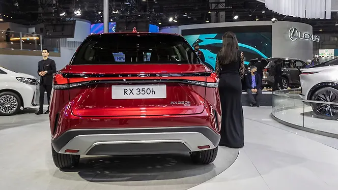 Lexus RX Facelift Rear View