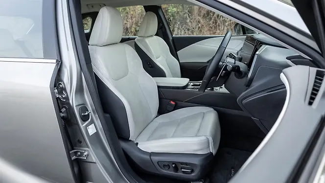 Lexus RX Front Row Seats