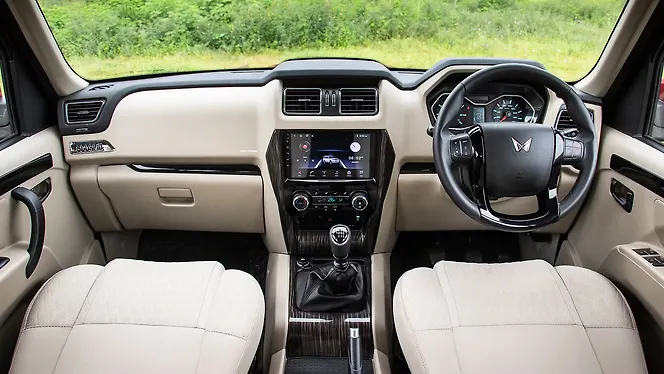 Mahindra Scorpio Dashboard