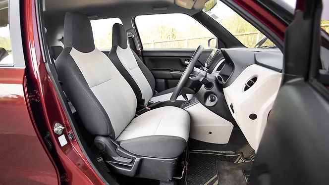 Maruti Suzuki Wagon R Front Row Seats