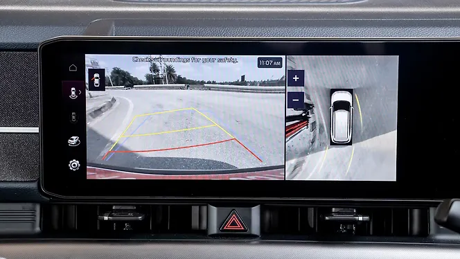 Kia Carens Clavis 360-Degree Camera Control