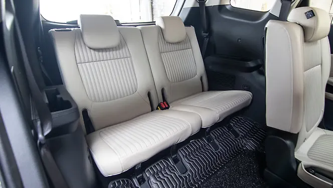 Kia Carens Clavis Third Row Seats