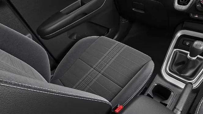 Kia Sonet Front Row Seats