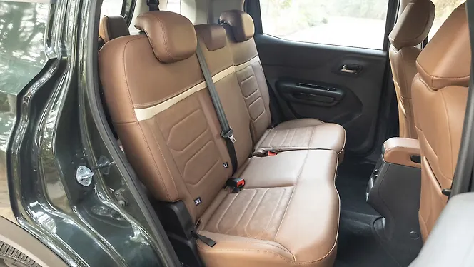 Citroen Aircross X Second Row Seats