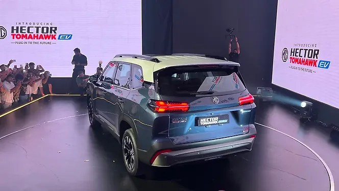 MG Hector Hawk Left Rear Three Quarter