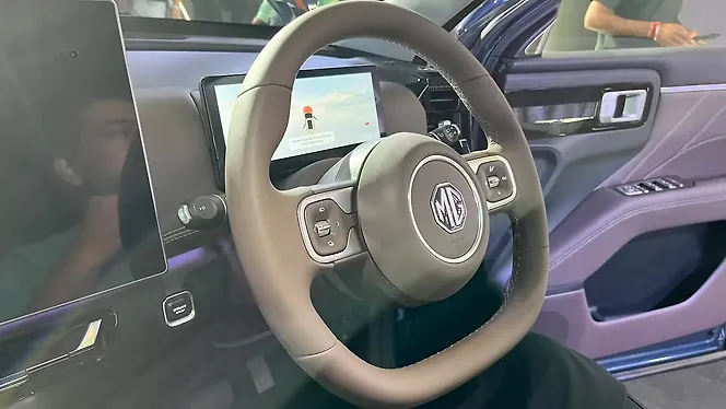 MG Hector Tomahawk PHEV Steering Wheel
