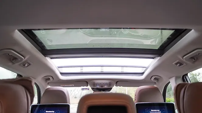 Mercedes-Benz GLS Sunroof/Moonroof