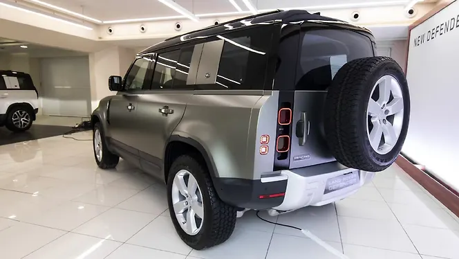 Land Rover Defender Left Rear Three Quarter