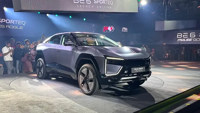 Mahindra BE 6 Sporteq Right Front Three Quarter
