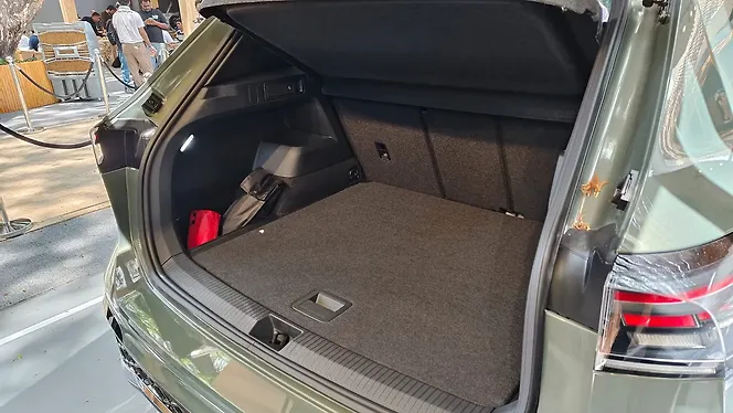 Volkswagen Tiguan R-Line Bootspace