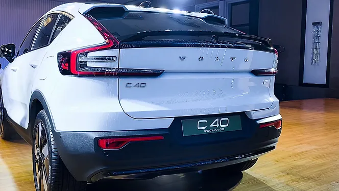 Volvo C40 Recharge Left Rear Three Quarter