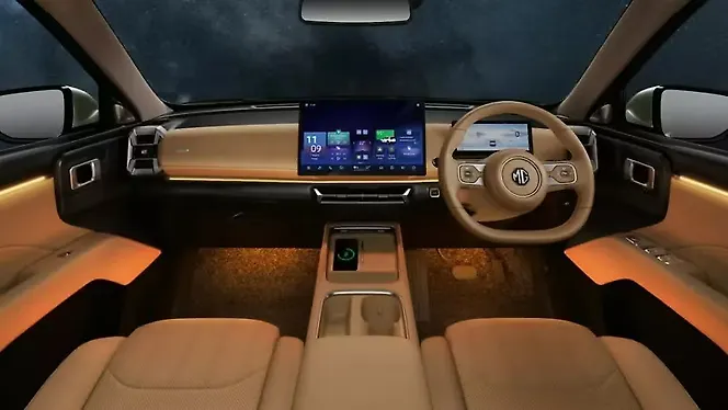 MG Hector Hawk Dashboard