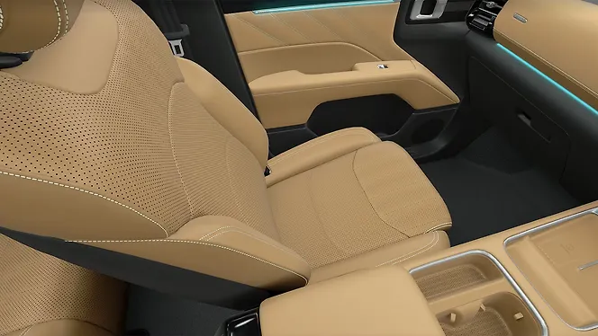 MG Hector Tomahawk EV Front Row Seats