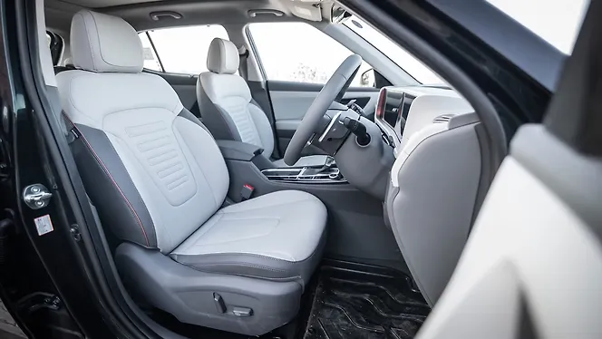 Hyundai Creta Front Row Seats