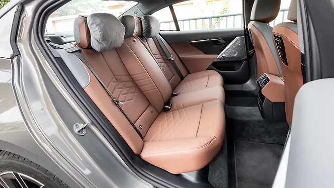 BMW i5 LWB Second Row Seats
