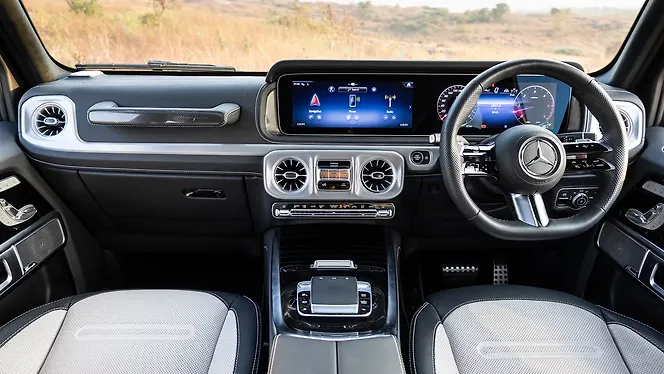 Mercedes-Benz G-Class Dashboard
