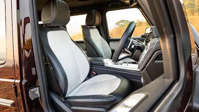 Mercedes-Benz G-Class Front Row Seats