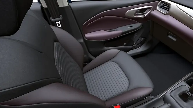 Maruti Suzuki Fronx Front Row Seats