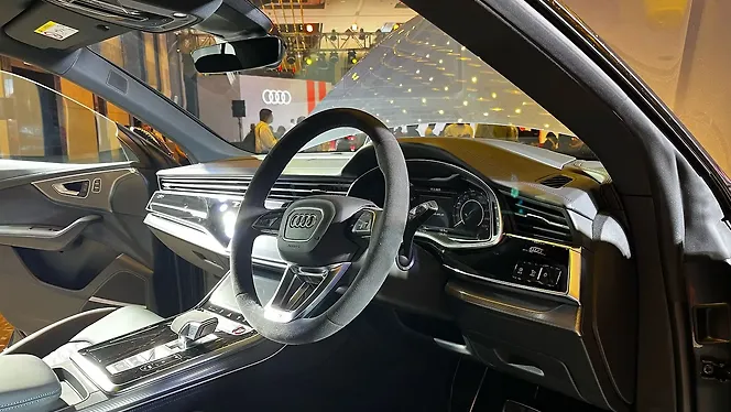 Audi RS Q8 facelift Dashboard