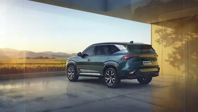 Renault Boreal (Bigster) Rear View