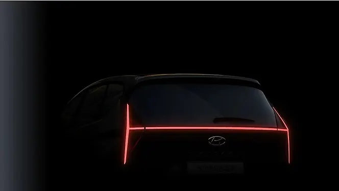 Hyundai Stargazer Rear View