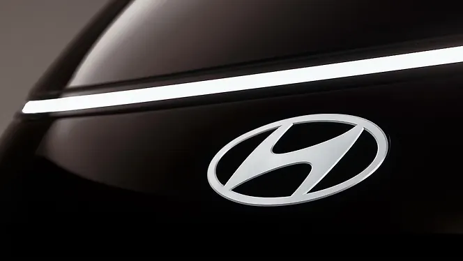 Hyundai Ioniq 9 Front View