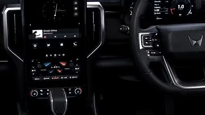 Mahindra Scorpio Lifestyler Dashboard