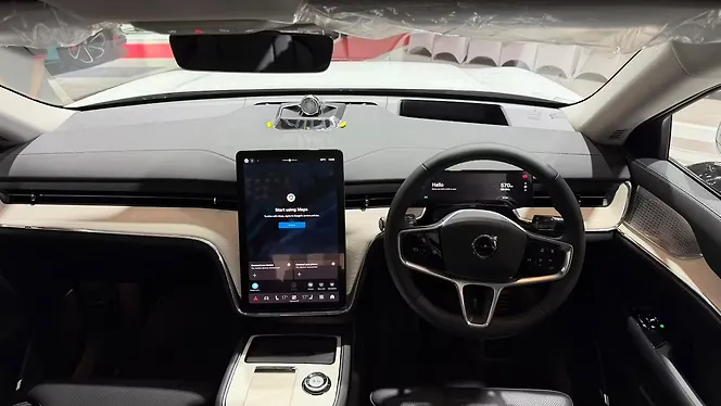 Volvo EX90 Dashboard
