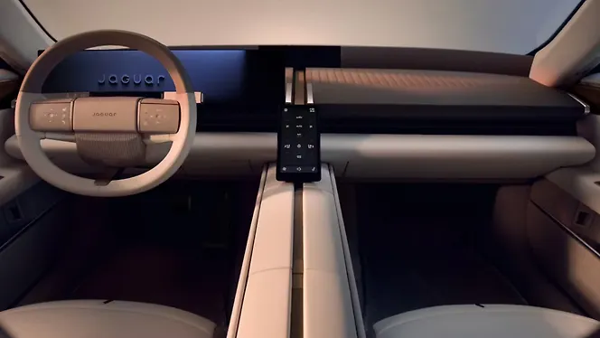 Jaguar Type 01 Dashboard