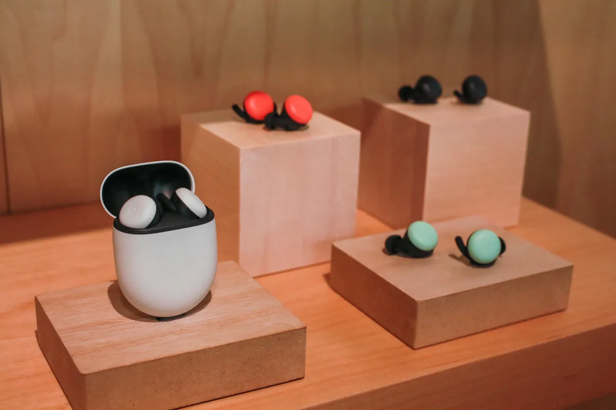 Google Pixel Buds 2a