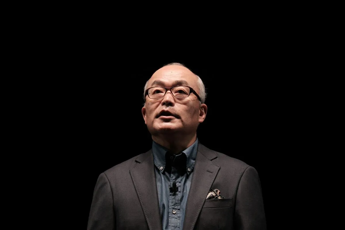 Sony Xperia CFO