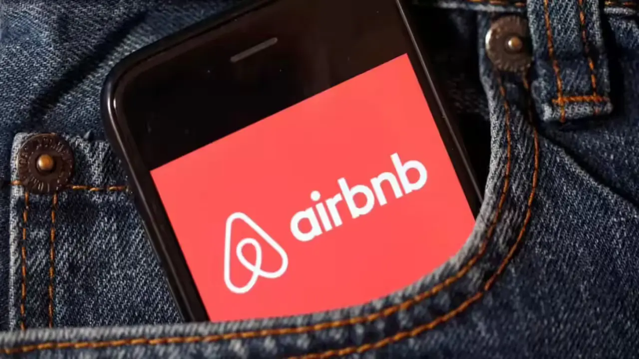 Airbnb 3 Airbnb 3