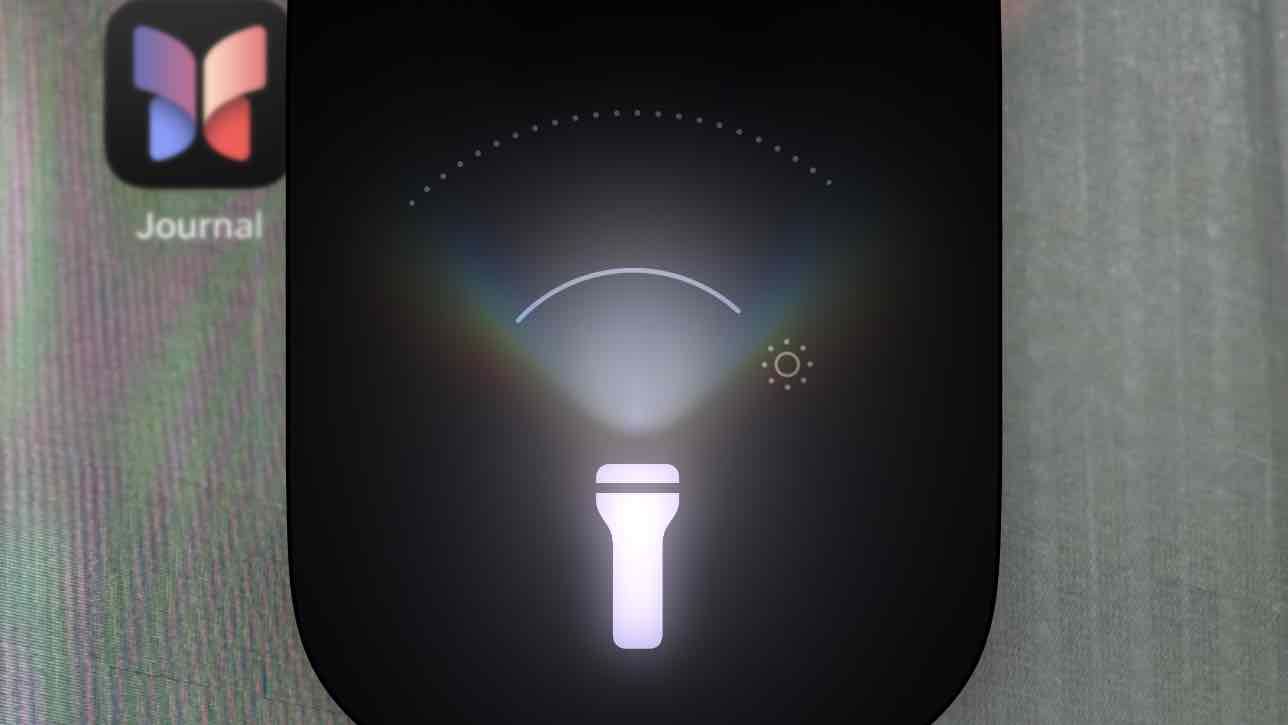 Apple S Flashlight 2