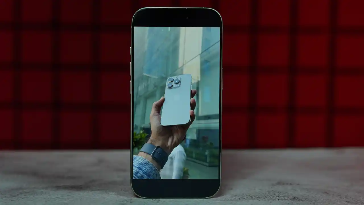 Apple S Selfie Revolution 2