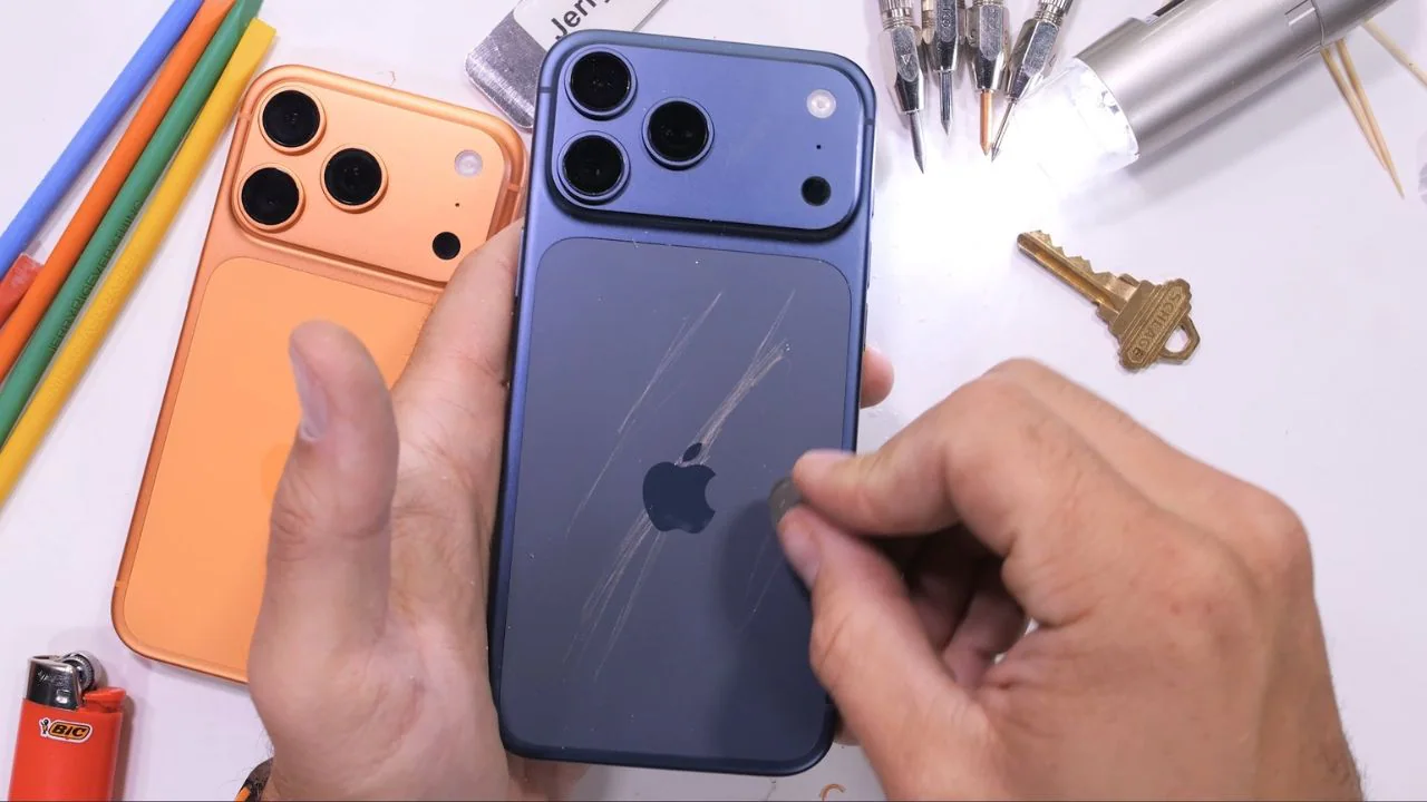 Apple Scratchgate