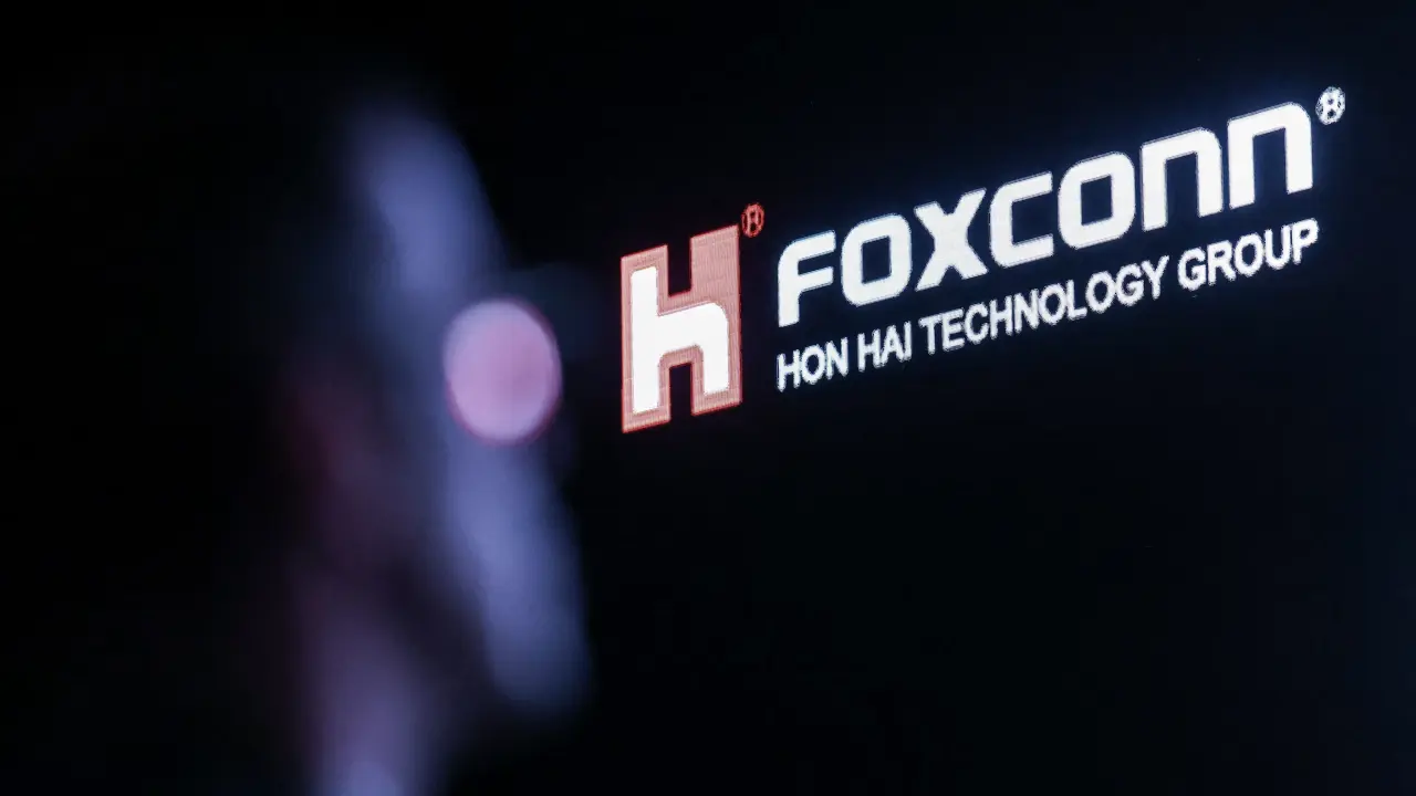 Foxconn 3 Foxconn 3