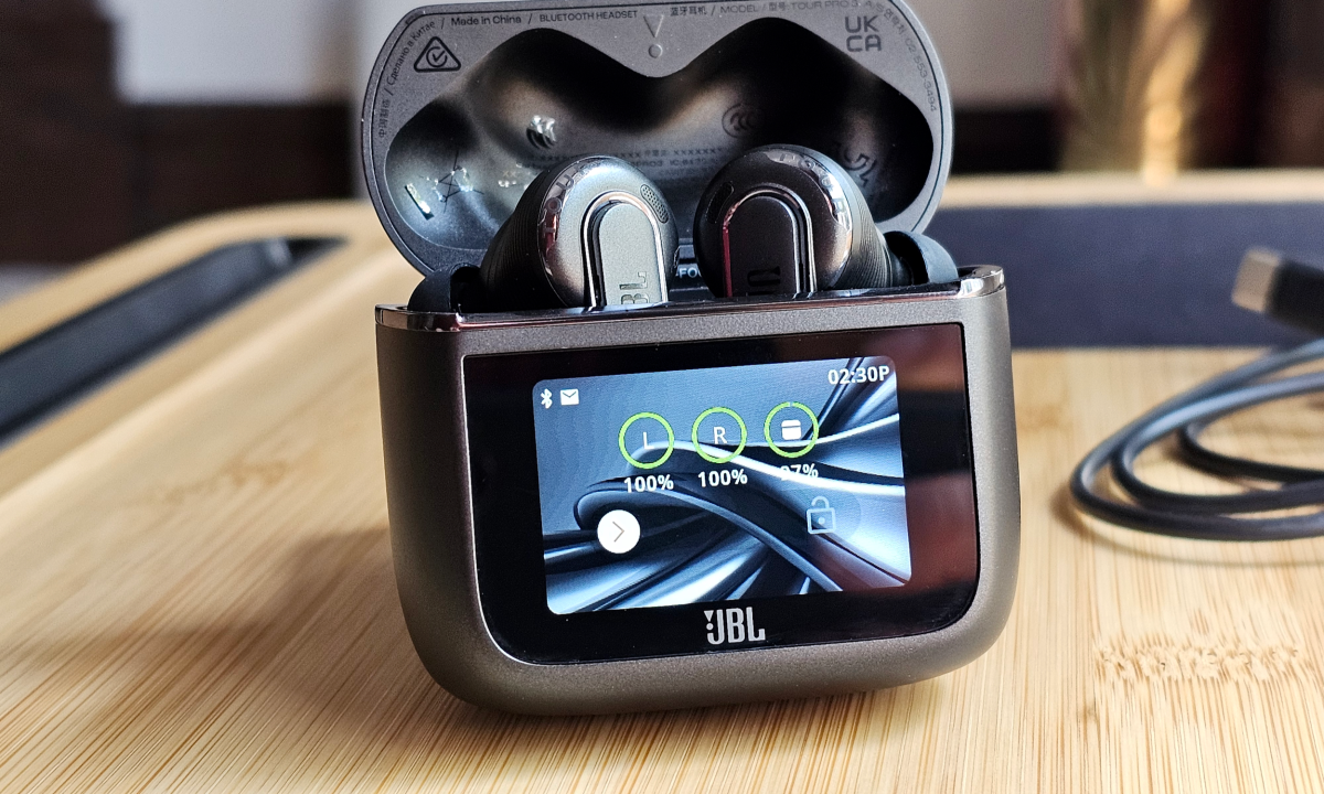 JBL Earbuds