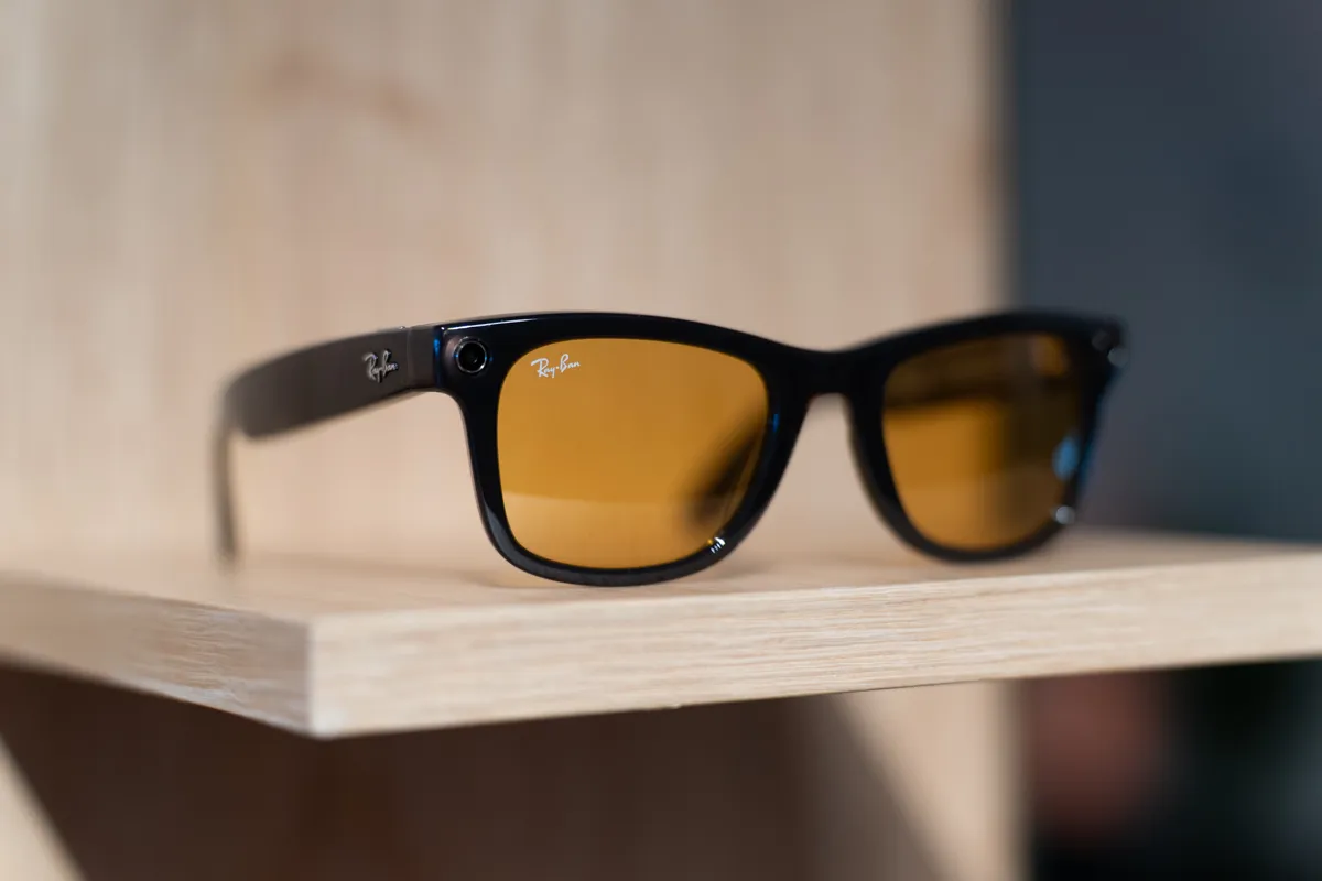 Ray-Ban Smart Glasses