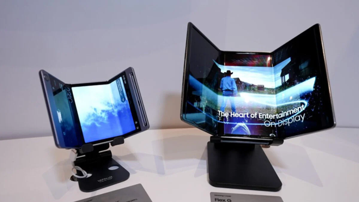 Samsung TriFold
