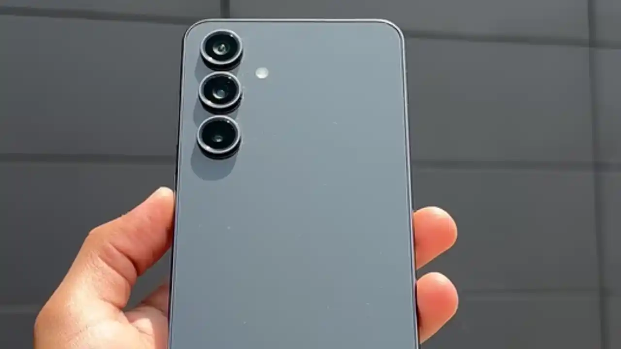 Samsung F36 